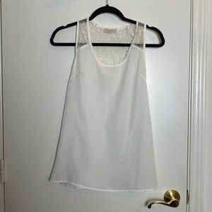 White blouse sleeveless